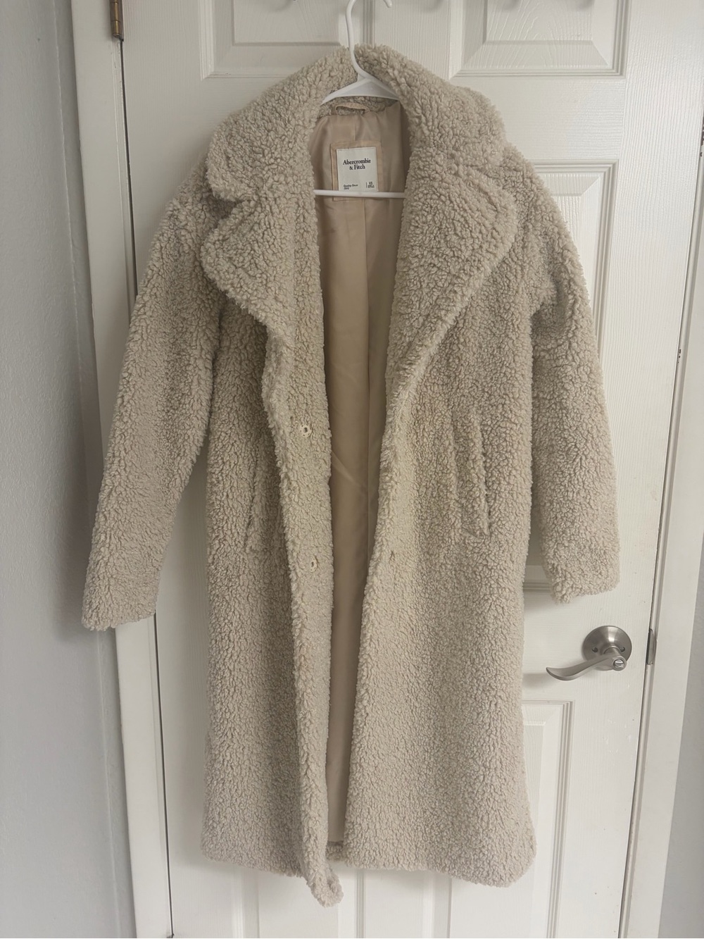 Abercrombie & Fitch Cream Teddy Coat with Notch Collar